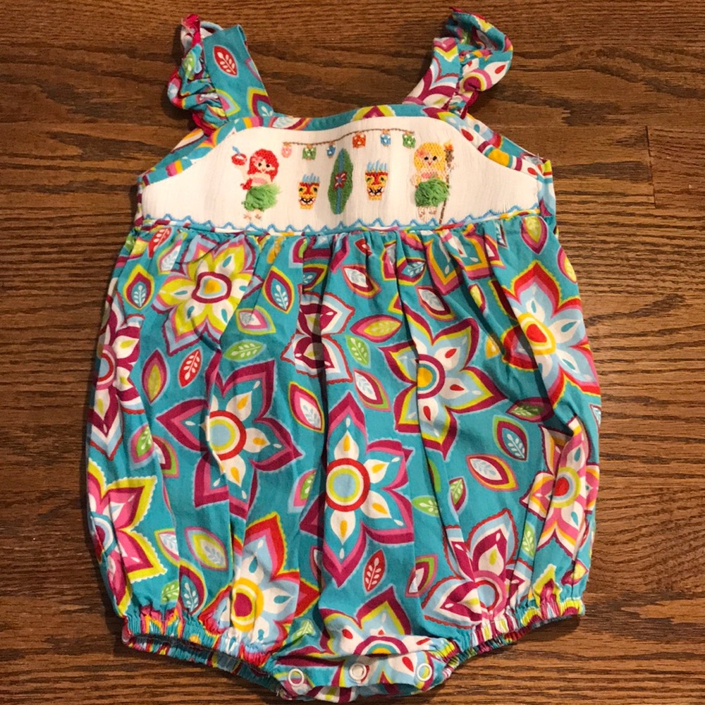 Hawaiian themed smocked bubble